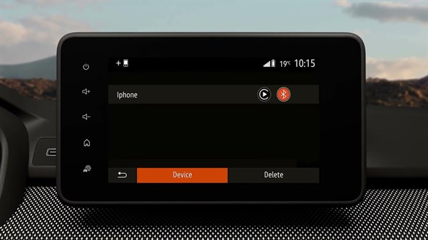 Logan - Media Nav