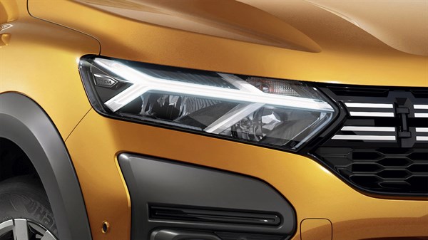 LED dipped-beam headlights - Sandero Stepway